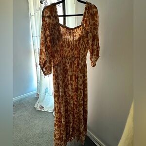 Vagary Shirred cocoa dress with pockets